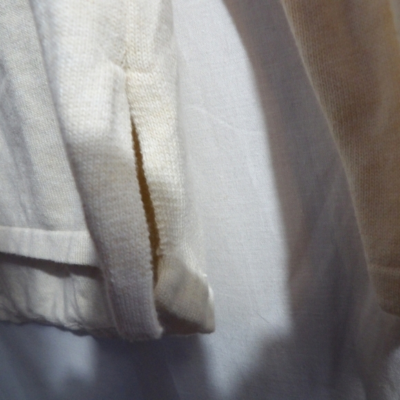 Jean Pierre Small Womens Pullover - Picture 5 of 9